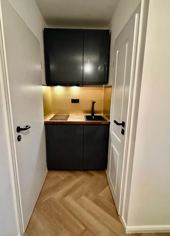 1 room apartment with 20 m² in Augsburg – Photo 6
