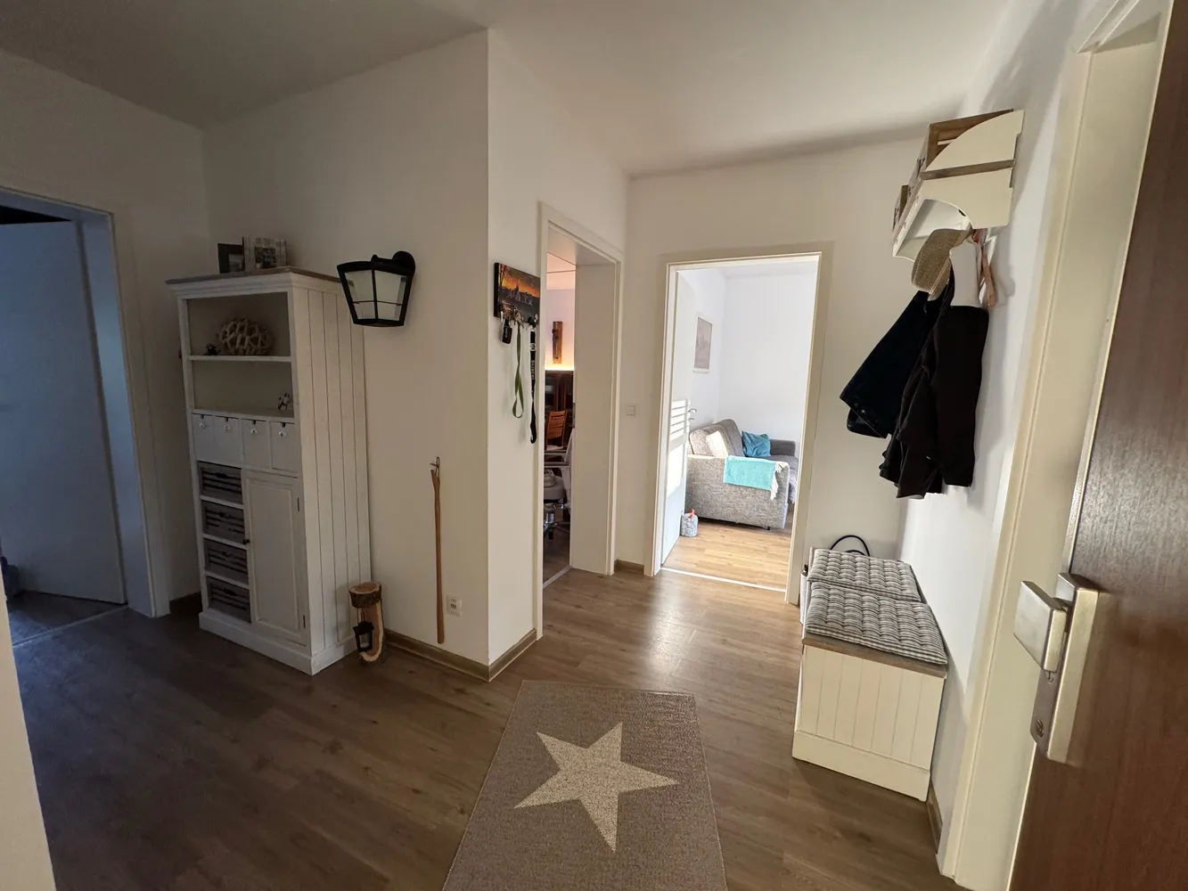 3 room apartment with 100 m² in Cologne – Photo 3