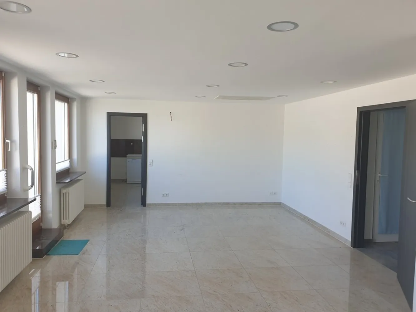 3 Zimmer Wohnung mit 94 m² in Pforzheim – Bild 3
