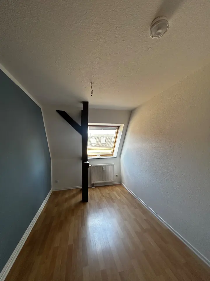 2 Zimmer Wohnung mit 29 m² in Zwickau – Bild 2