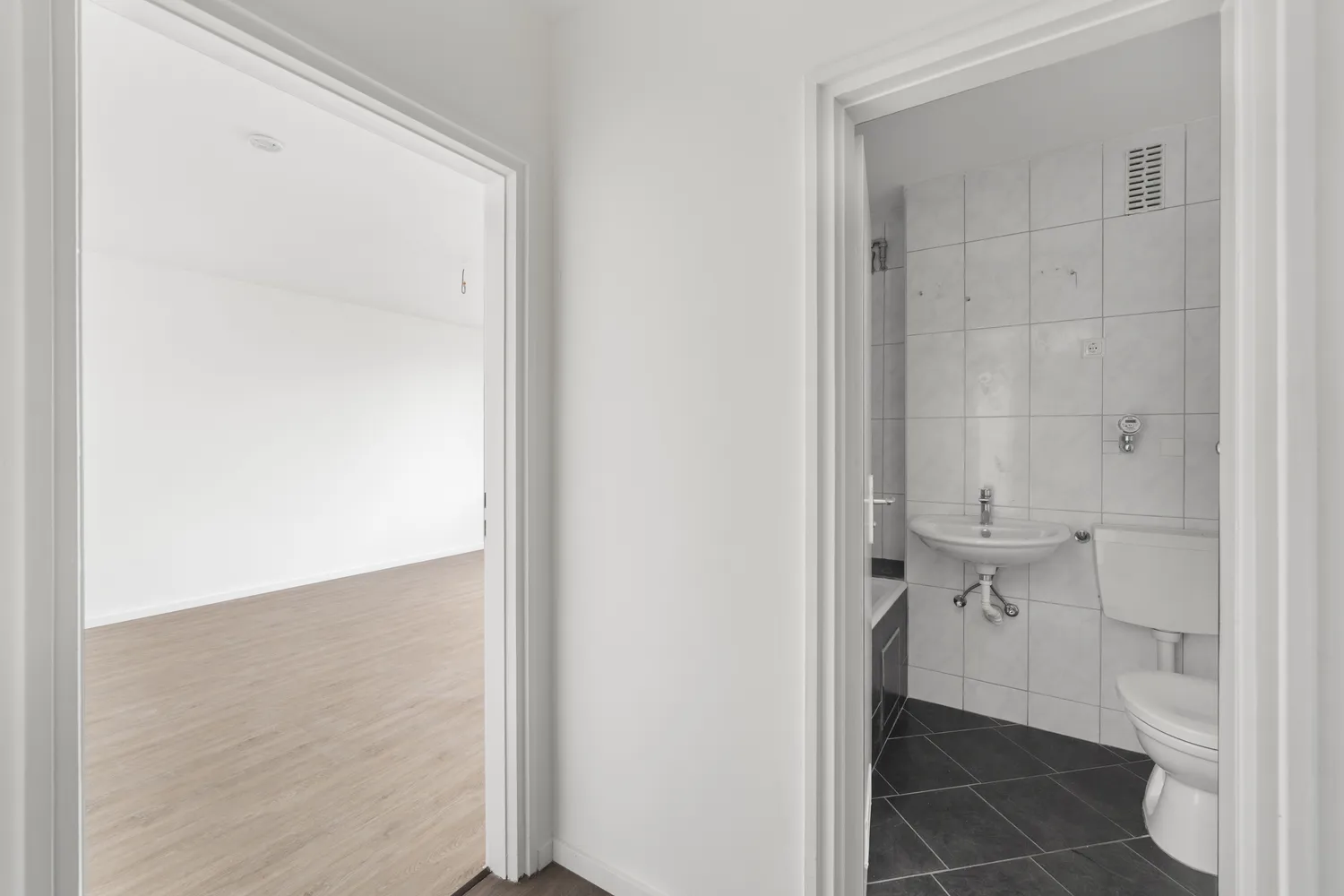 2 room apartment with 49 m² in Munich – Photo 7