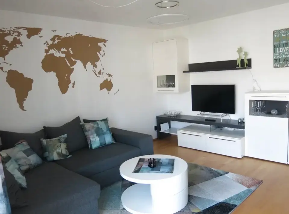 Shared room with 61 m² in Erlangen – Photo 2