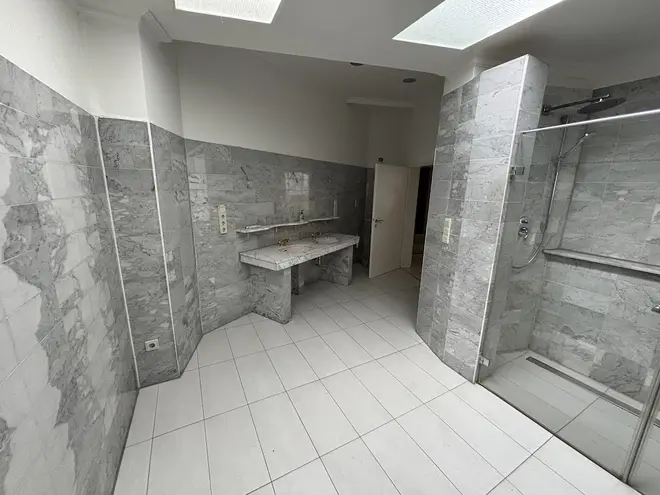 5 Zimmer Haus mit 285 m² in Düsseldorf – Bild 5