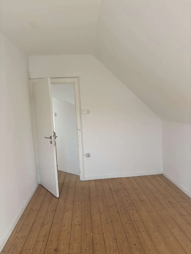 6 Zimmer Wohnung mit 110 m² in Paderborn – Bild 12
