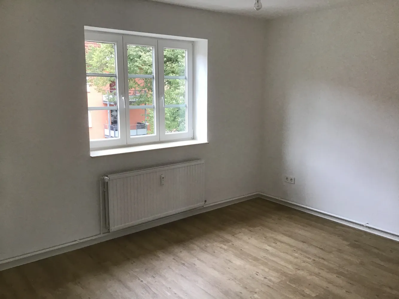 3 Zimmer Wohnung mit 48 m² in Lübeck – Bild 2