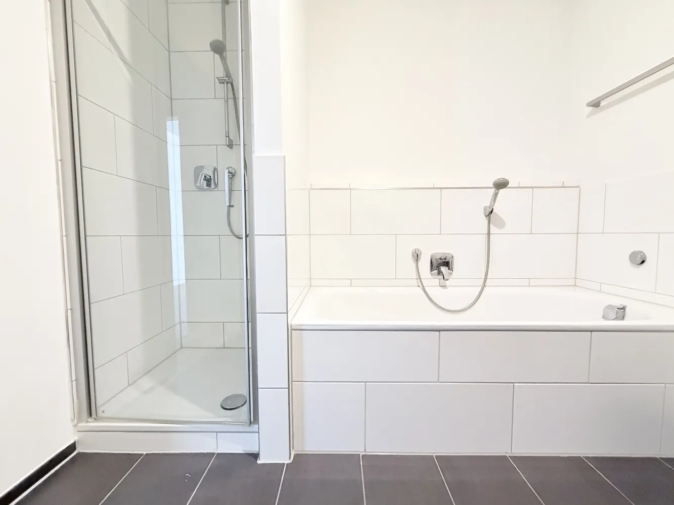 2 room apartment with 71 m² in Frankfurt am Main – Photo 3