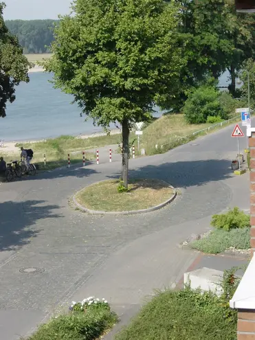 3 Zimmer Wohnung mit 100 m² in Düsseldorf – Bild 3