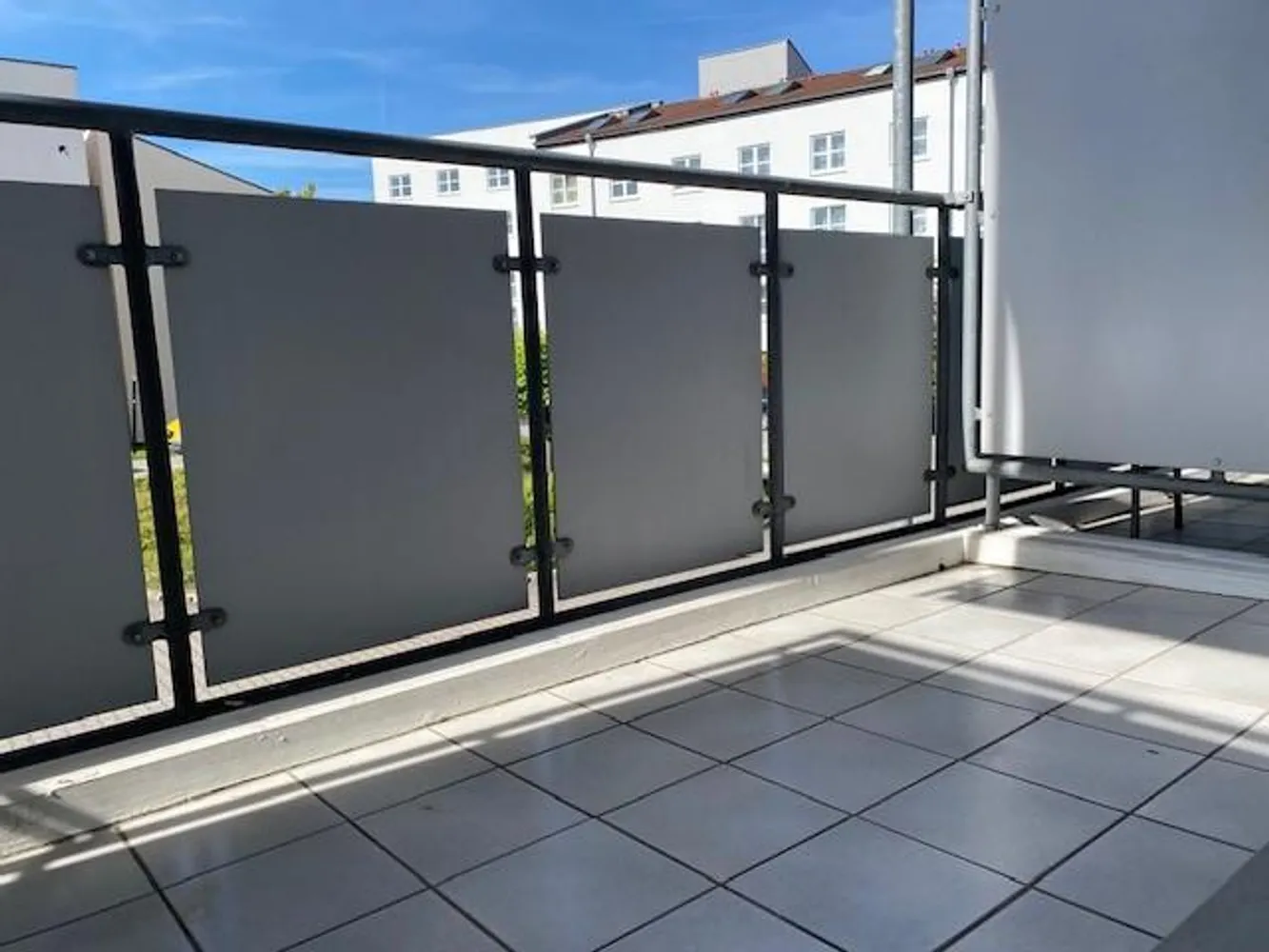 1 room apartment with 29 m² in Erlangen – Photo 3