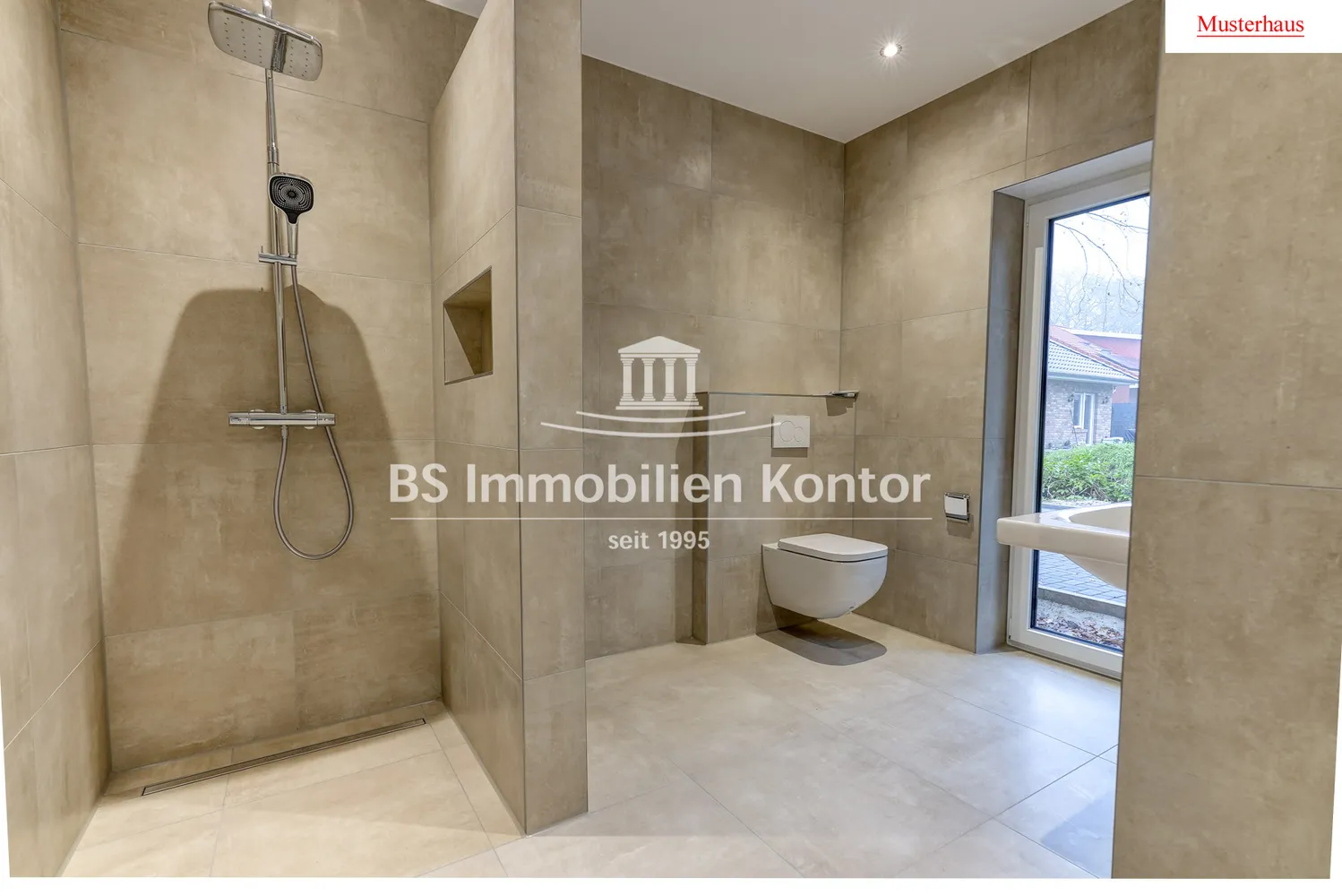 3 Zimmer Haus mit 87 m² in Emden – Bild 2
