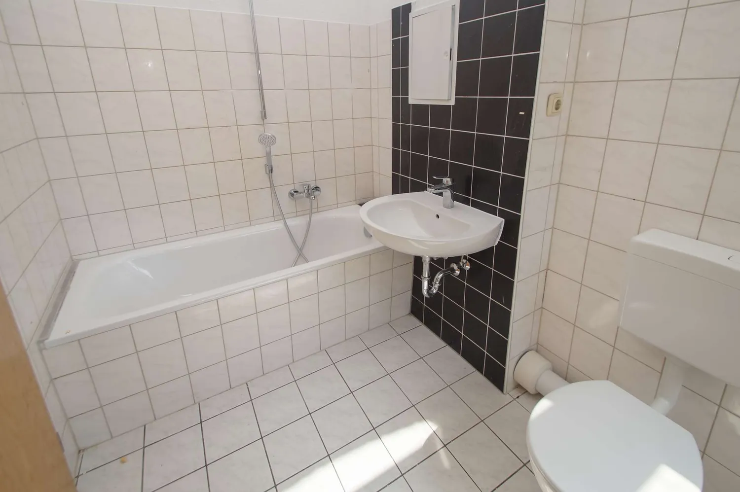 2 Zimmer Wohnung mit 44 m² in Erfurt – Bild 4