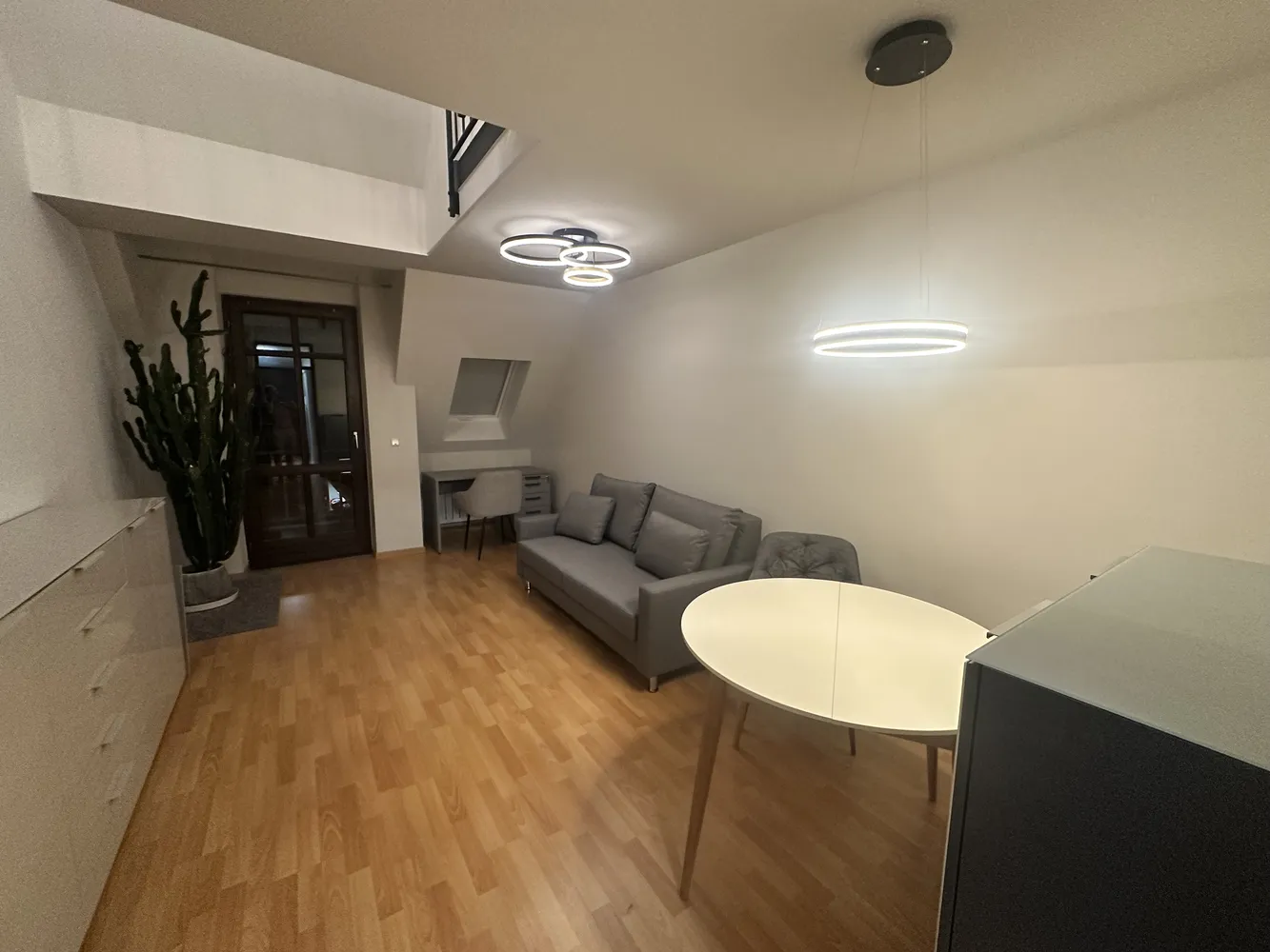 2 Zimmer Wohnung mit 50 m² in München – Bild 8
