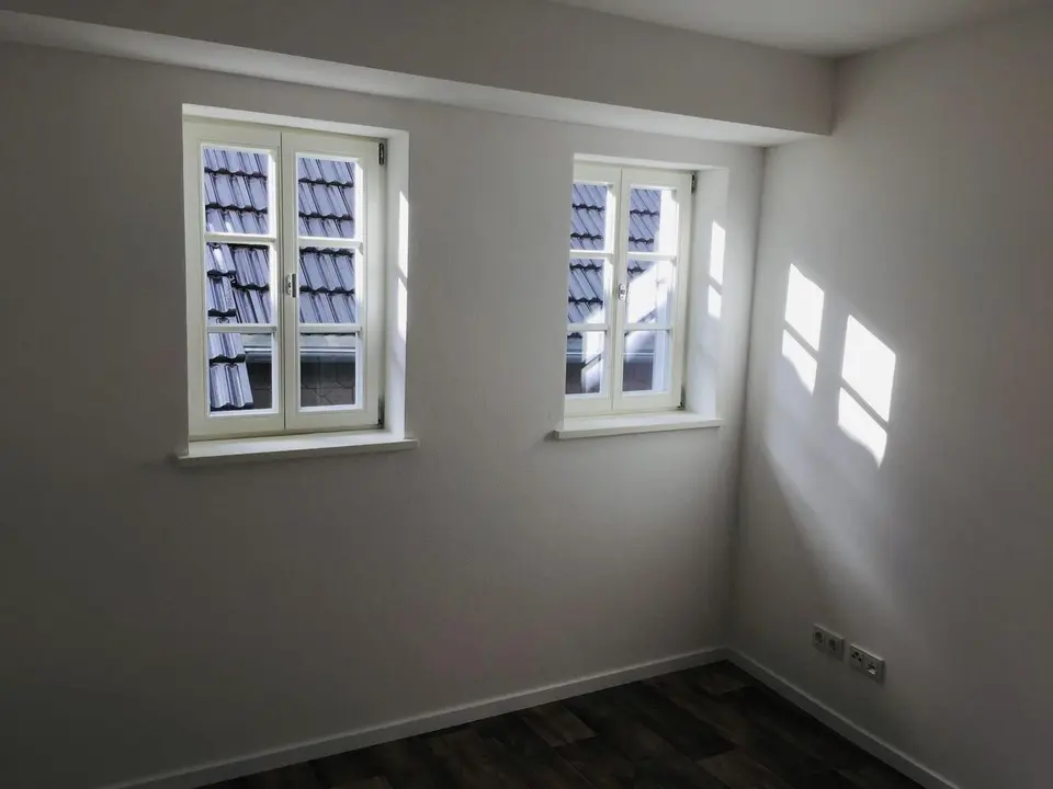 4 Zimmer Wohnung mit 100 m² in Schmalkalden – Bild 2