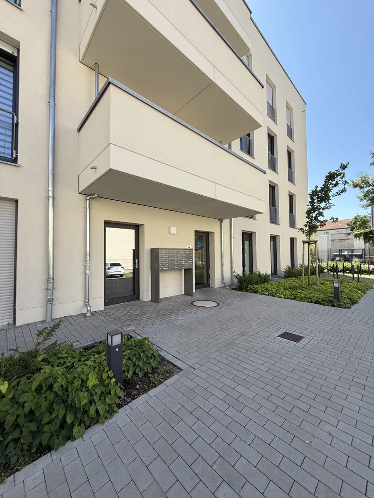 3 Zimmer Wohnung mit 86 m² in Magdeburg – Bild 2