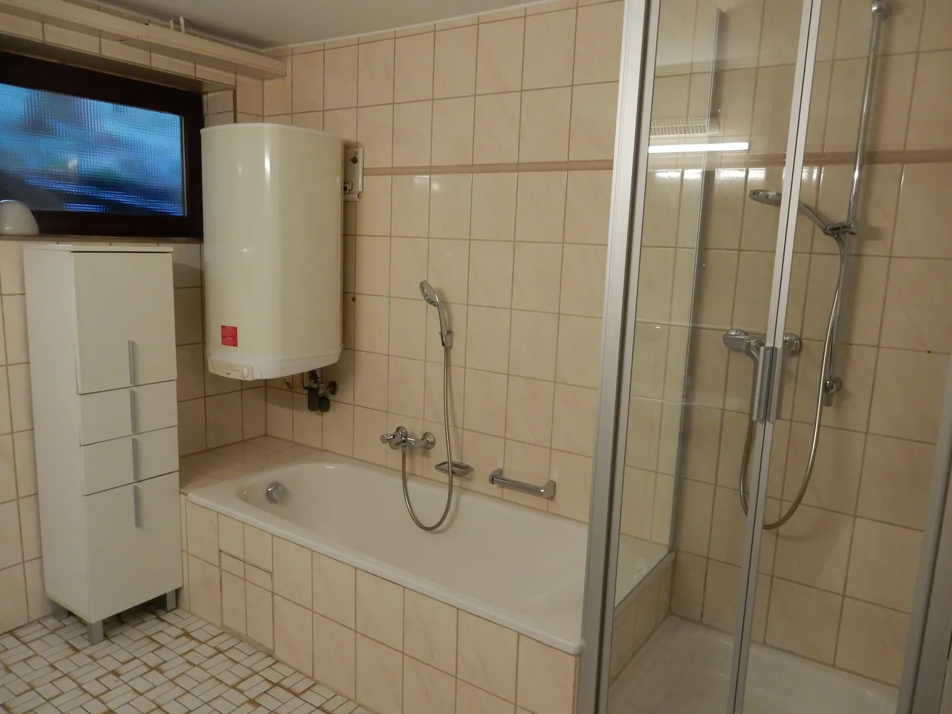 3 Zimmer Wohnung mit 110 m² in Nürtingen – Bild 3