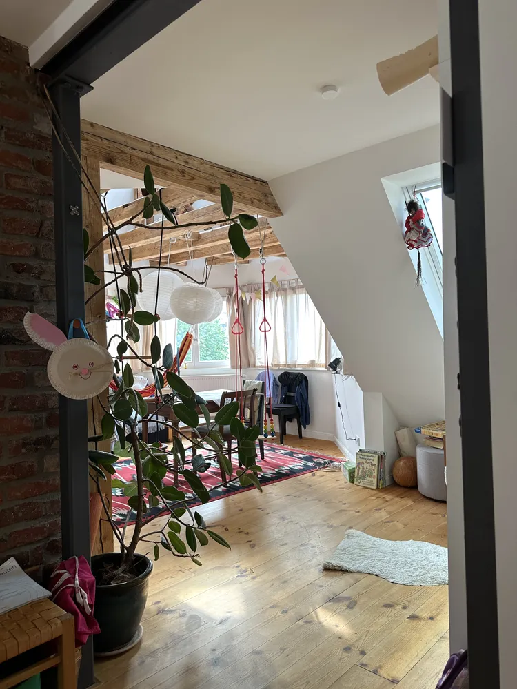 4 Zimmer Wohnung mit 107 m² in Frankfurt am Main – Bild 11