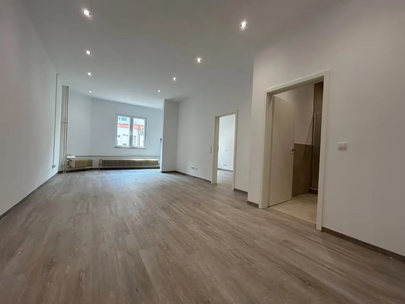 2 room apartment with 55 m² in Ludwigshafen am Rhein – Photo 2