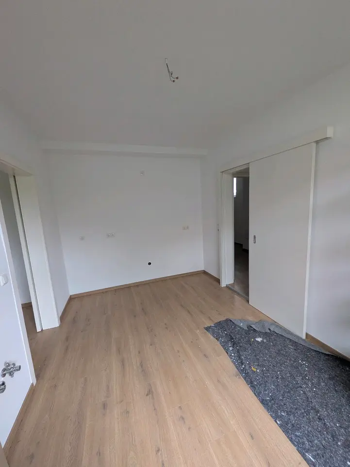 4 Zimmer Wohnung mit 93 m² in Eschwege – Bild 2