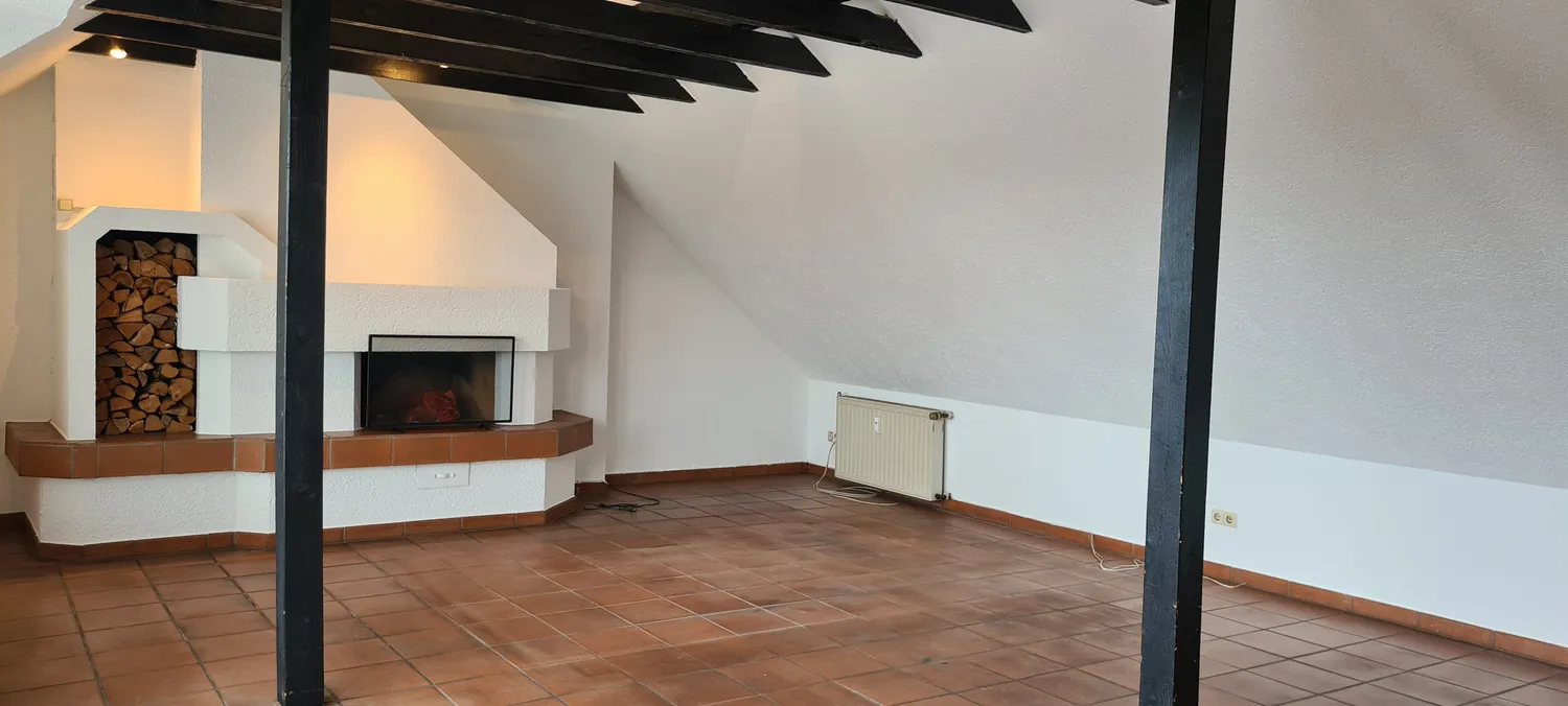 3 Zimmer Wohnung mit 97 m² in Krefeld – Bild 2