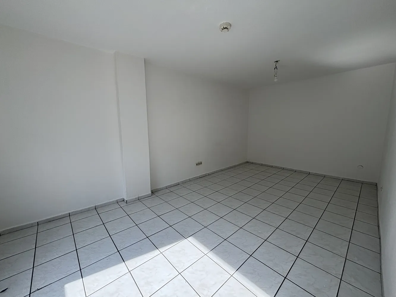2 Zimmer Wohnung mit 63 m² in Essen – Bild 2