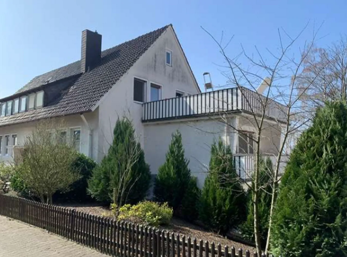 100 room apartment with 5 m² in Bielefeld – Photo 1