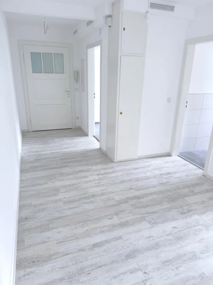2 Zimmer Wohnung mit 76 m² in Karlsruhe – Bild 3