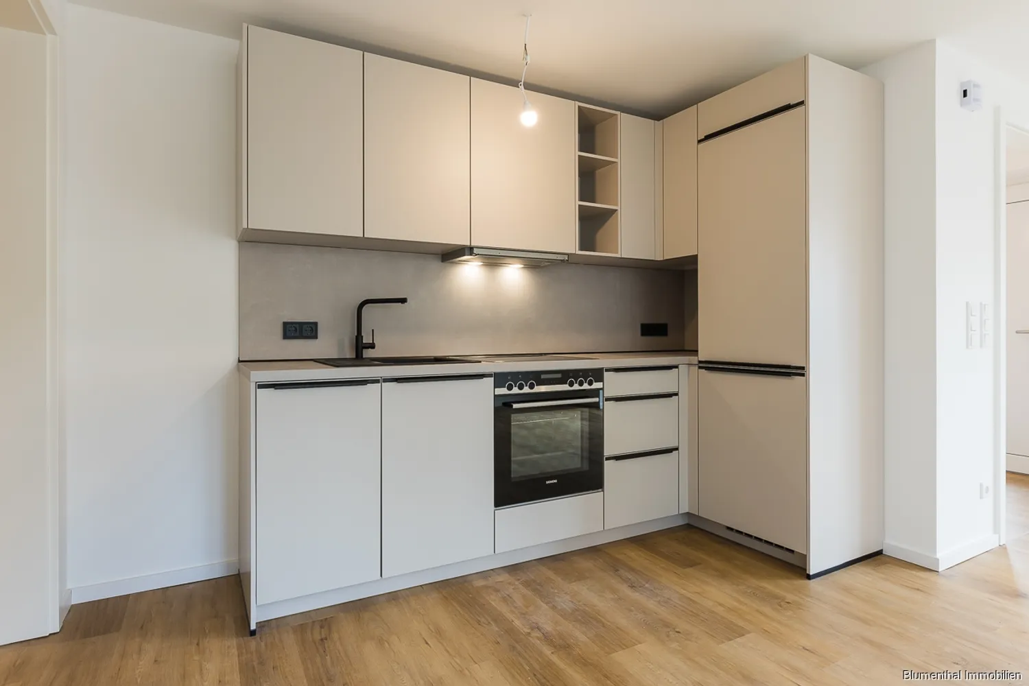 1 room apartment with 61 m² in Bielefeld – Photo 11