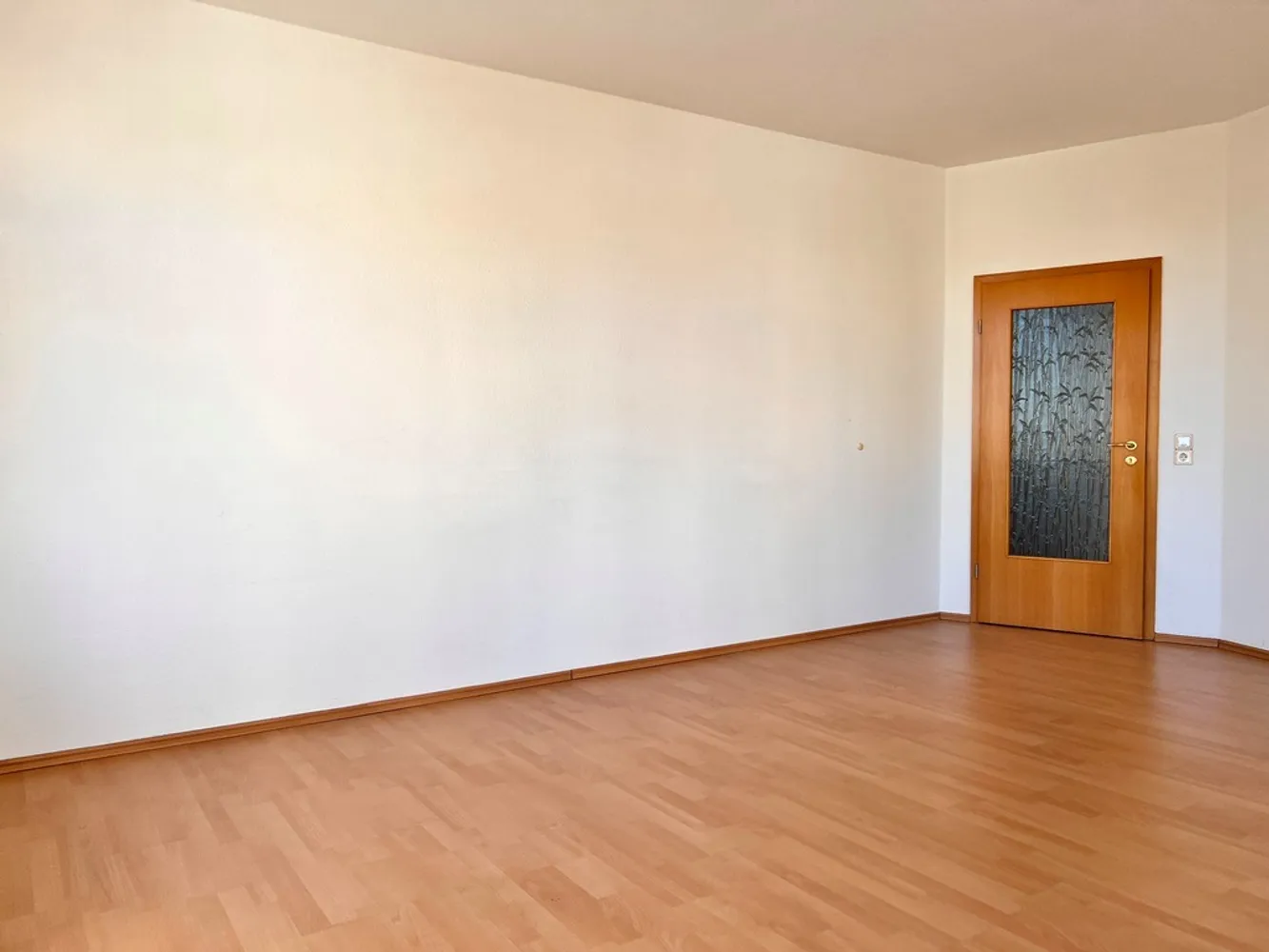 3 Zimmer Wohnung mit 93 m² in Plauen – Bild 3