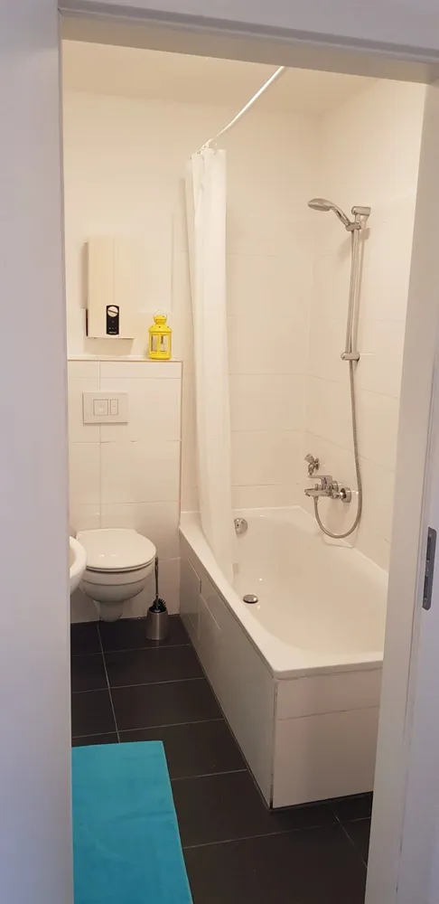 2 Zimmer Wohnung mit 67 m² in Köln – Bild 8