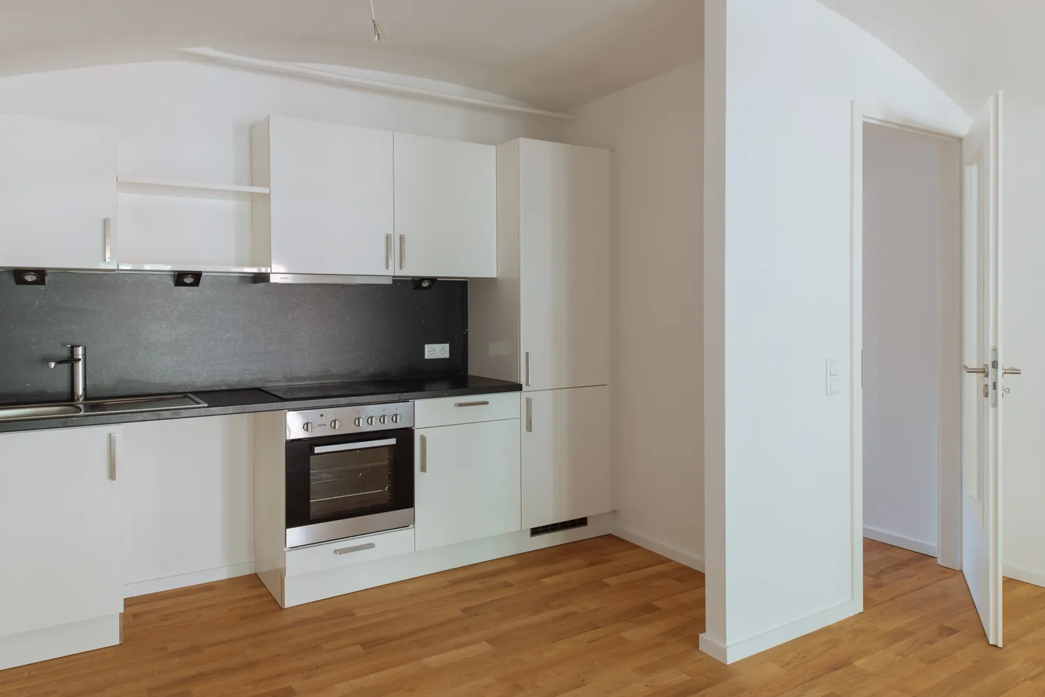 2 Zimmer Wohnung mit 83 m² in Magdeburg – Bild 11