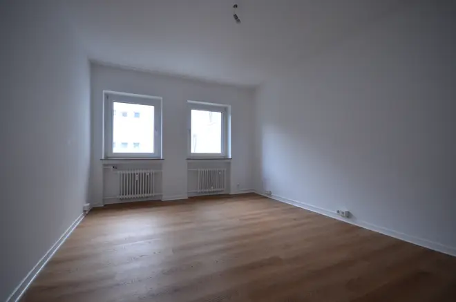2 Zimmer Wohnung mit 83 m² in Düsseldorf – Bild 6