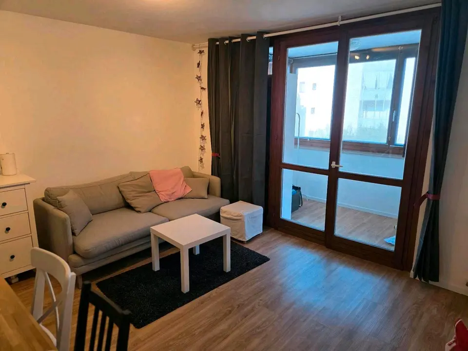 2 Zimmer Wohnung mit 42 m² in Regensburg – Bild 1