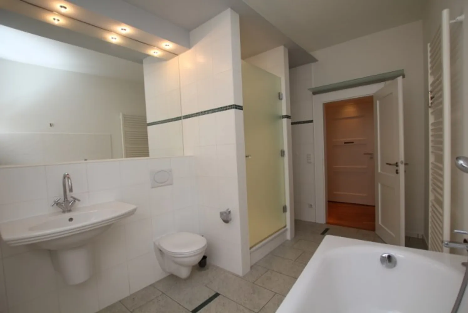 3 Zimmer Wohnung mit 81 m² in München – Bild 5
