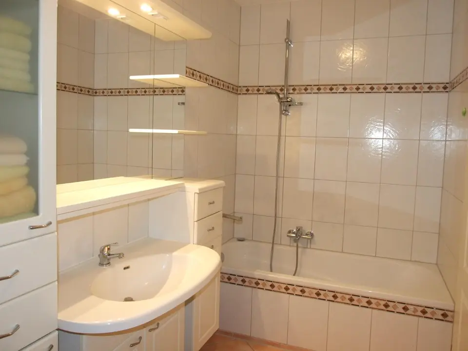 3 Zimmer Wohnung mit 75 m² in Nürnberg – Bild 4