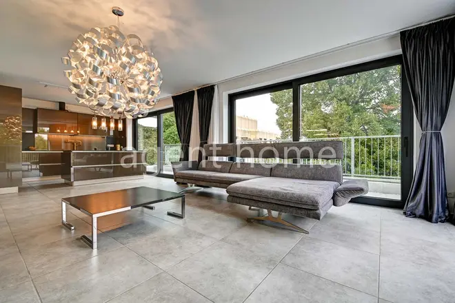 3 Zimmer Wohnung mit 150 m² in Stuttgart – Bild 7