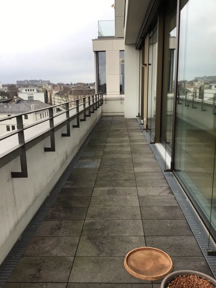 5 Zimmer Wohnung mit 234 m² in Frankfurt am Main – Bild 8