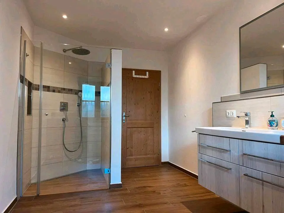 6 Zimmer Wohnung mit 218 m² in Weilheim in Oberbayern – Bild 9