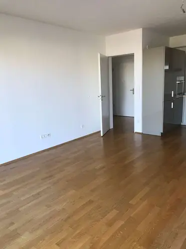 3 Zimmer Wohnung mit 101 m² in Frankfurt am Main – Bild 4