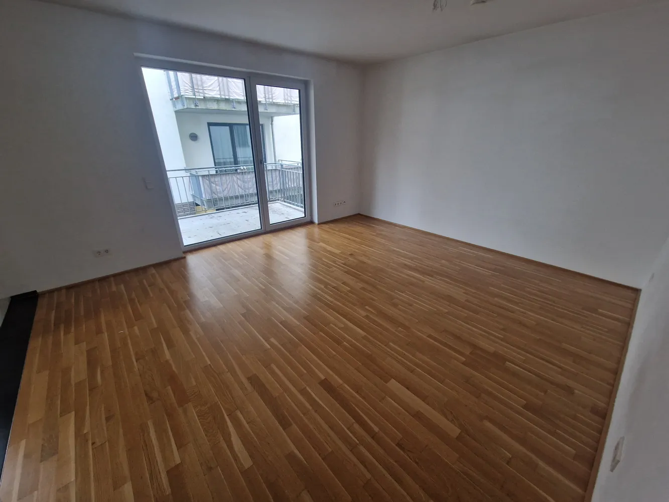 4 Zimmer Wohnung mit 77 m² in Hamburg – Bild 3