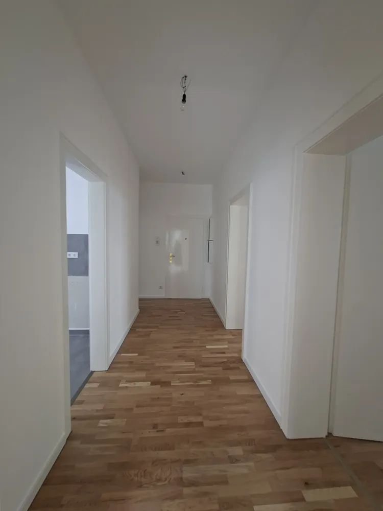 3 Zimmer Wohnung mit 79 m² in Frankfurt am Main – Bild 4