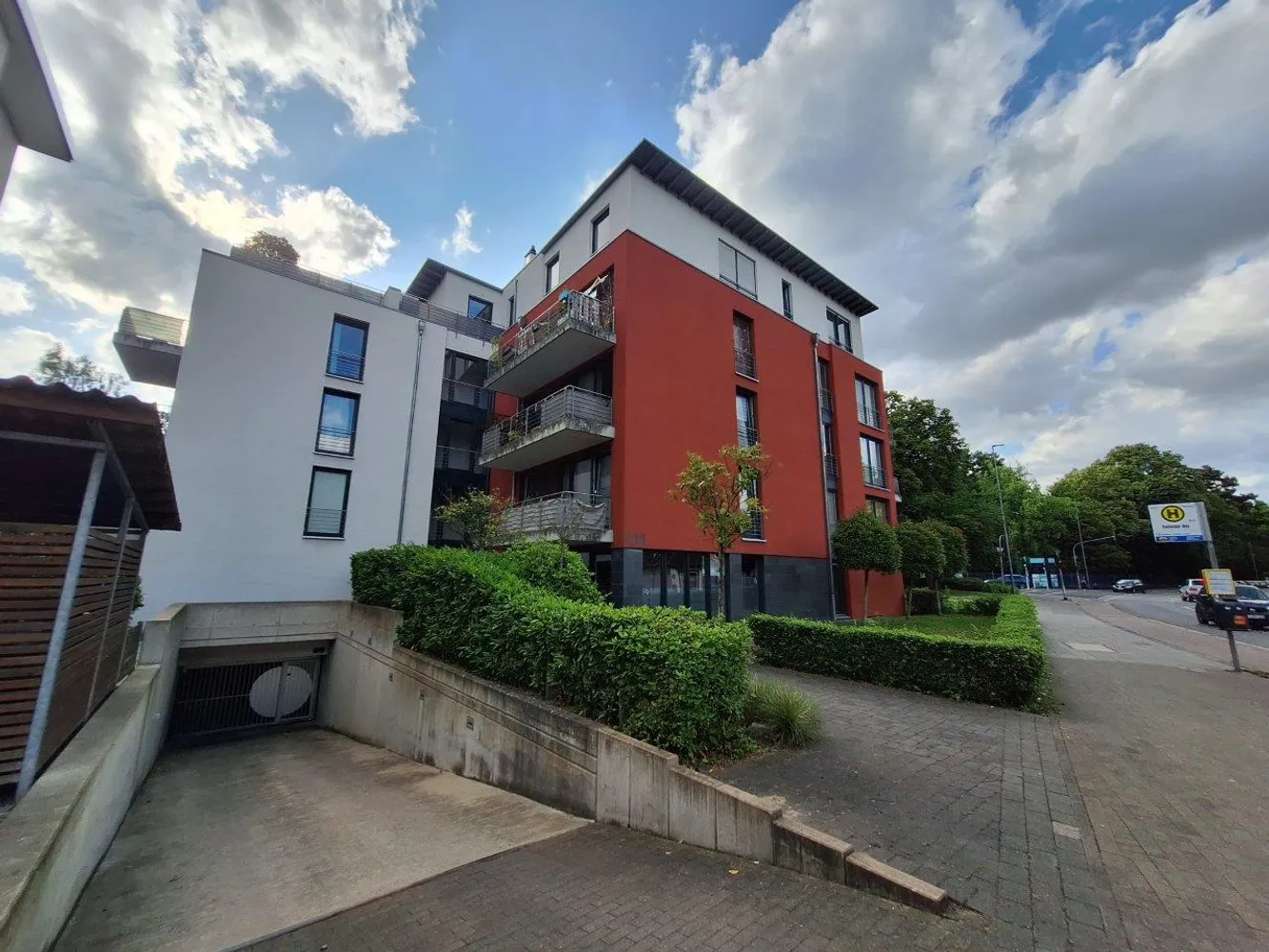4 Zimmer Wohnung mit 141 m² in Aachen – Bild 1
