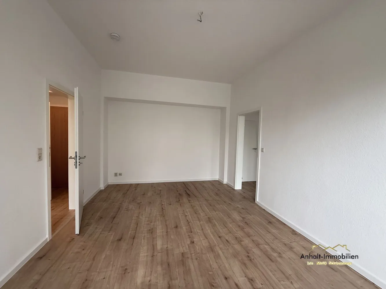 2 room apartment with 60 m² in Bitterfeld-Wolfen – Photo 4