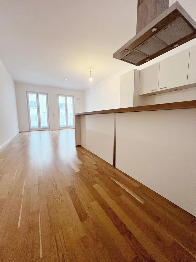3 Zimmer Wohnung mit 101 m² in Frankfurt am Main – Bild 2