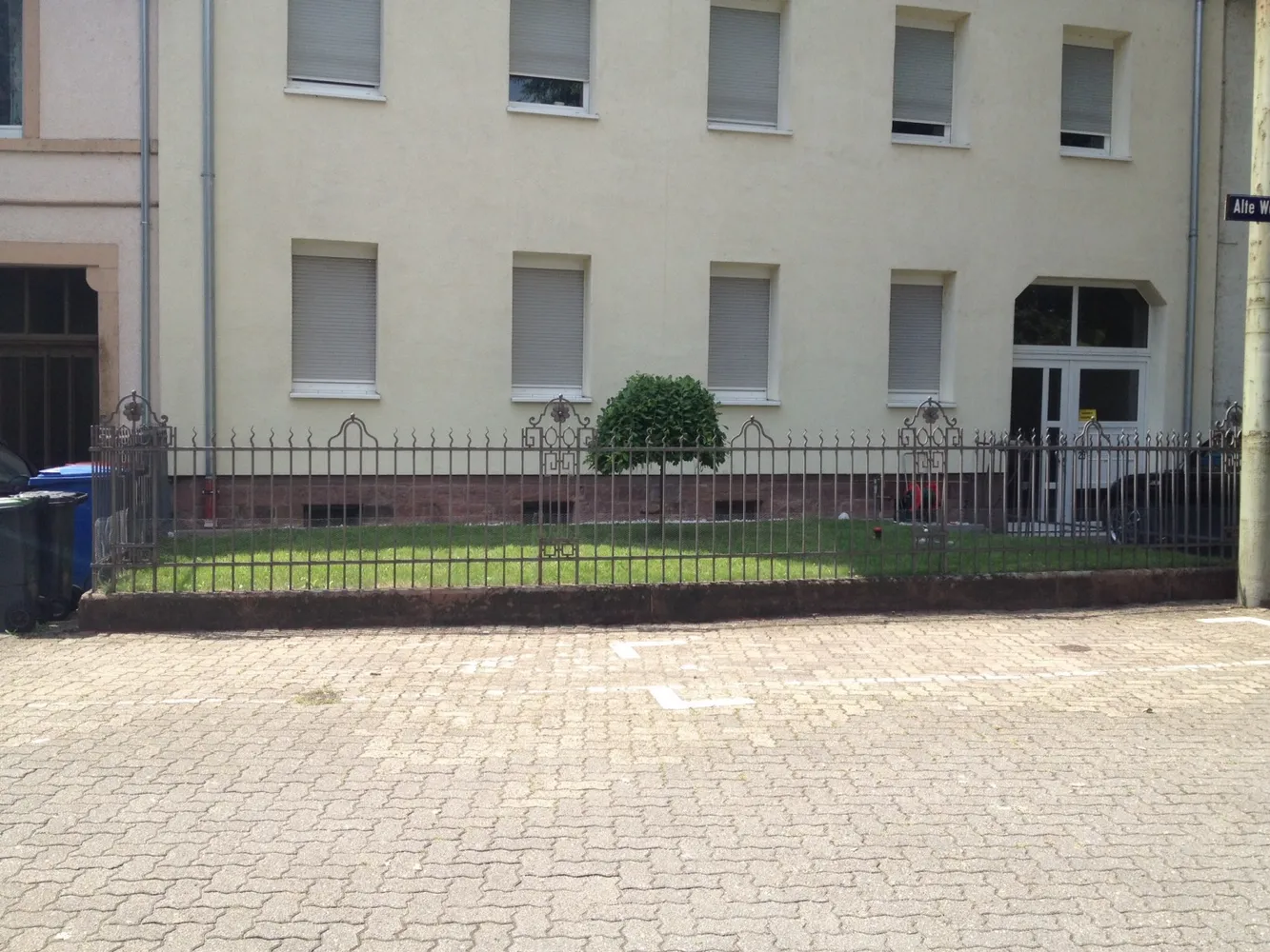 4 Zimmer Wohnung mit 105 m² in Karlsruhe – Bild 3