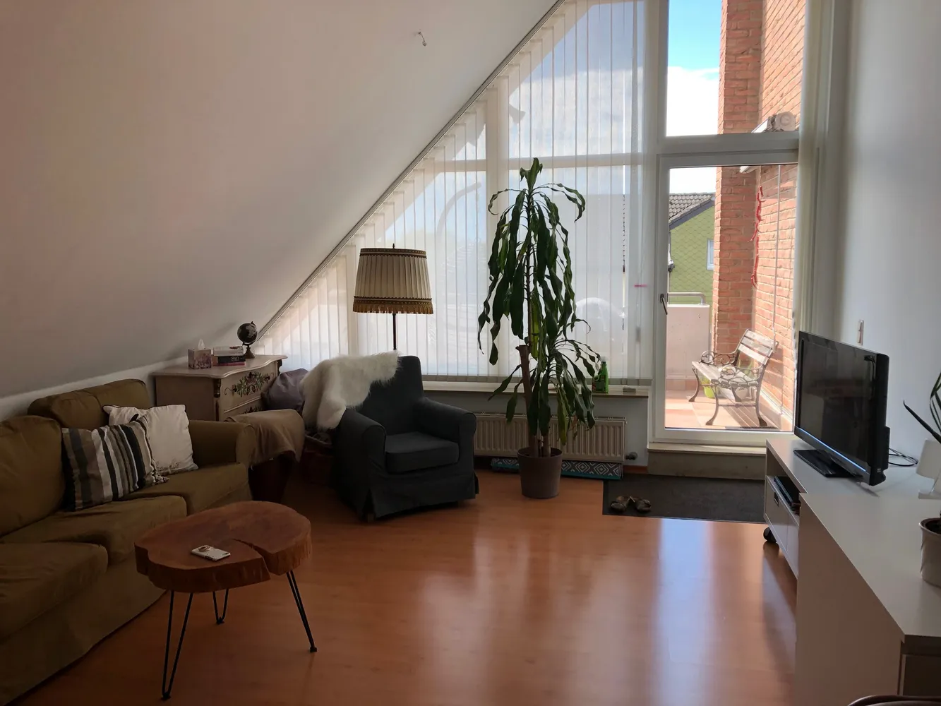 4 Zimmer Wohnung mit 86 m² in Leverkusen – Bild 1