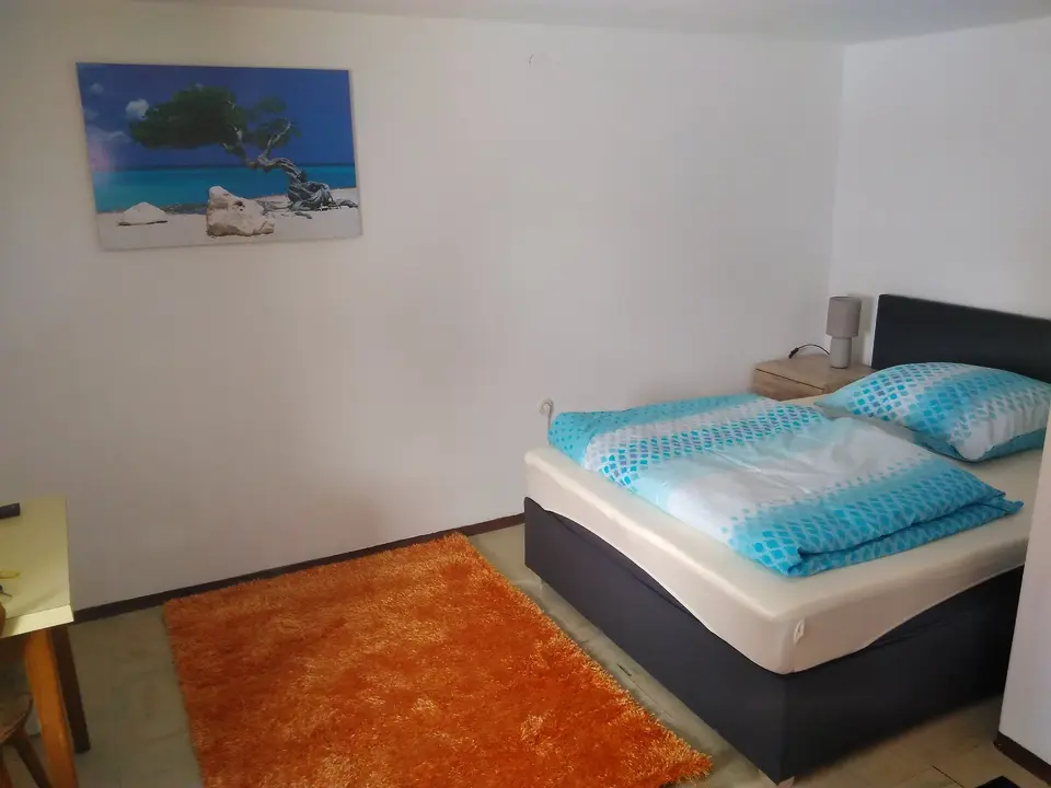 WG-Zimmer mit 120 m² in Straubing – Bild 3