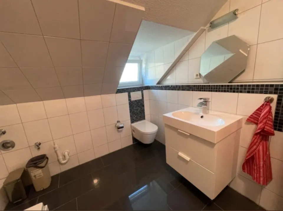 Shared room with 75 m² in Stuttgart – Photo 6