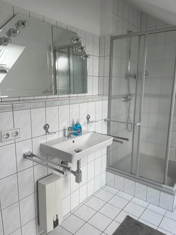 2 room apartment with 89 m² in Leverkusen – Photo 12