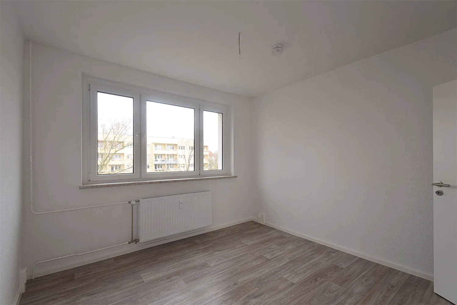 4 Zimmer Wohnung mit 72 m² in Halle (Saale) – Bild 4