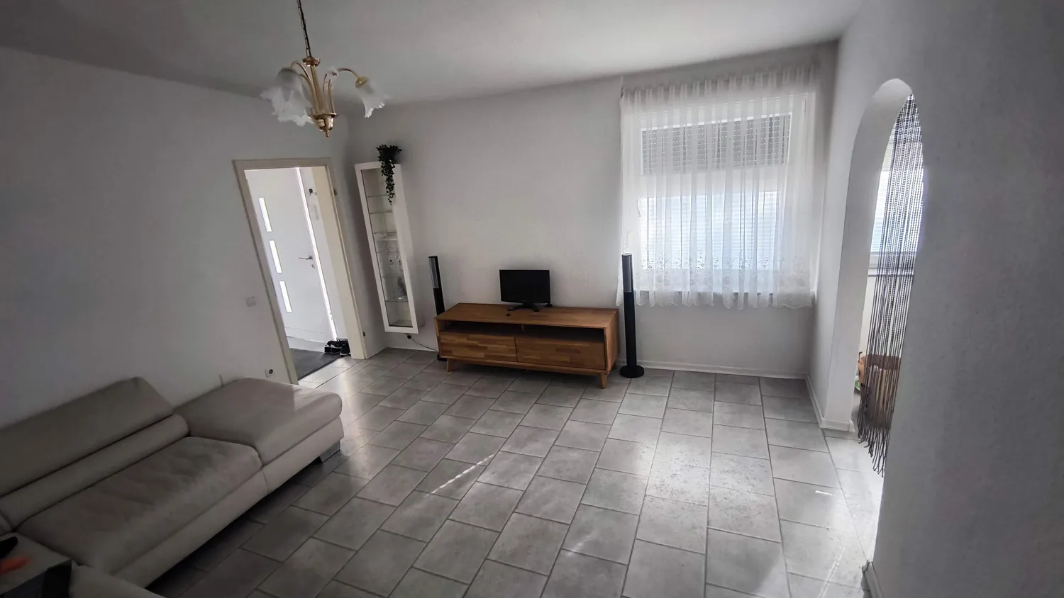 2 room apartment with 70 m² in Duisburg – Photo 3