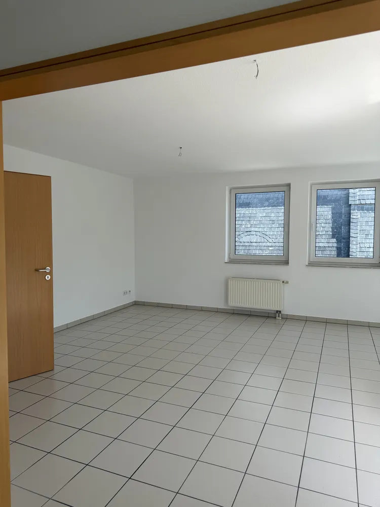 3 Zimmer Wohnung mit 102 m² in Solingen – Bild 3